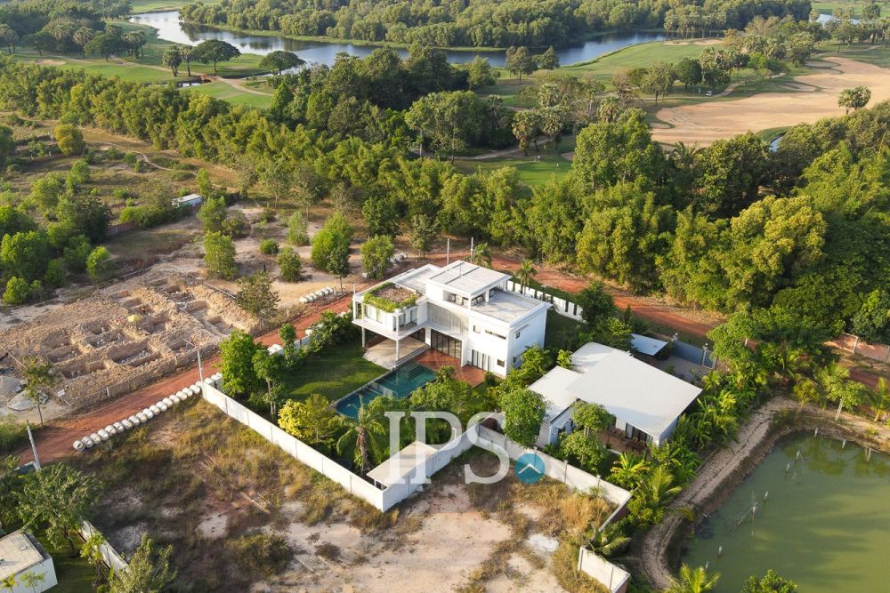 2412250141bf79d0-19413-4-Bedroom-Villa-For-Sale-Sambour-SiemReap66-1000x750